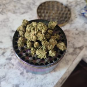 THCA Flower - Strawberry Glue photo review